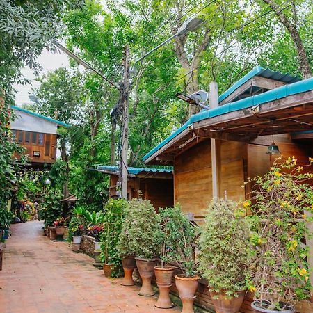 פרה נאקון סי איוטאיה Klong Suan Plue Resort מראה חיצוני תמונה