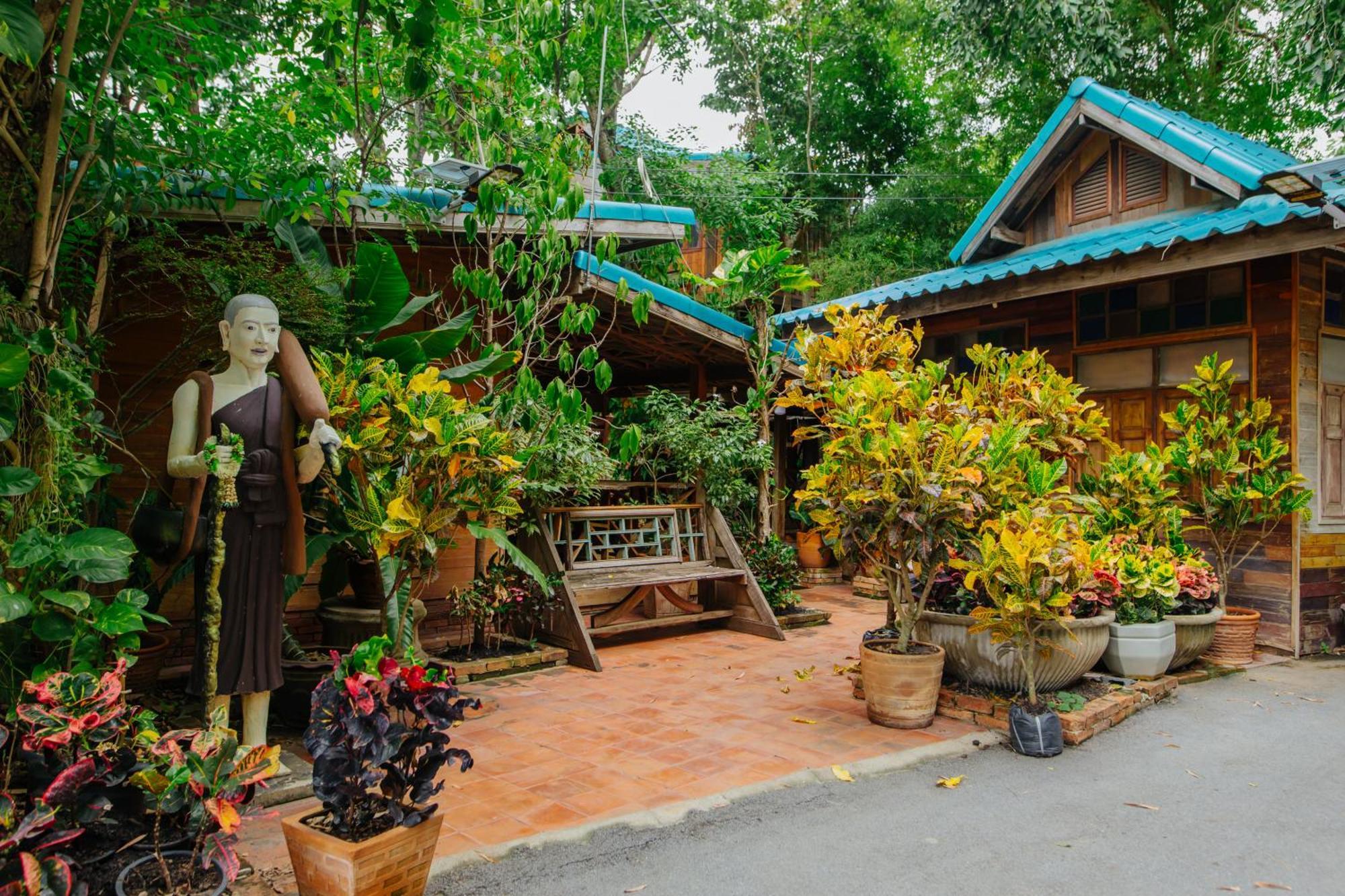 פרה נאקון סי איוטאיה Klong Suan Plue Resort מראה חיצוני תמונה