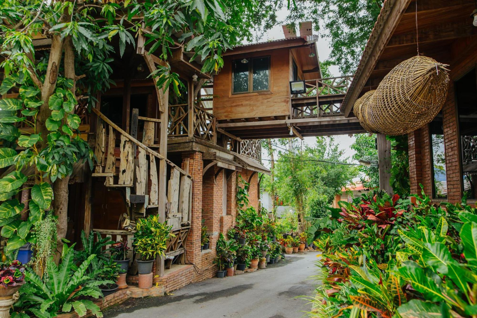 פרה נאקון סי איוטאיה Klong Suan Plue Resort מראה חיצוני תמונה